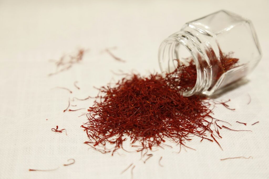 Red saffron threads